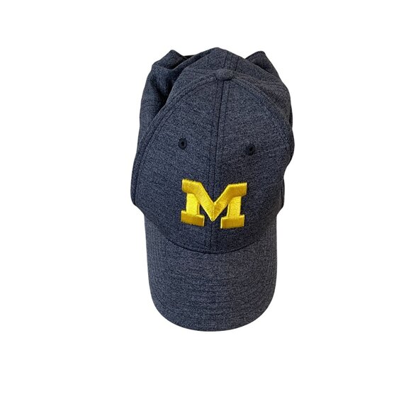 University Of Michigan Wolverines Adjustable Fan Favorite Cap In Dark Gray - Picture 2 of 5